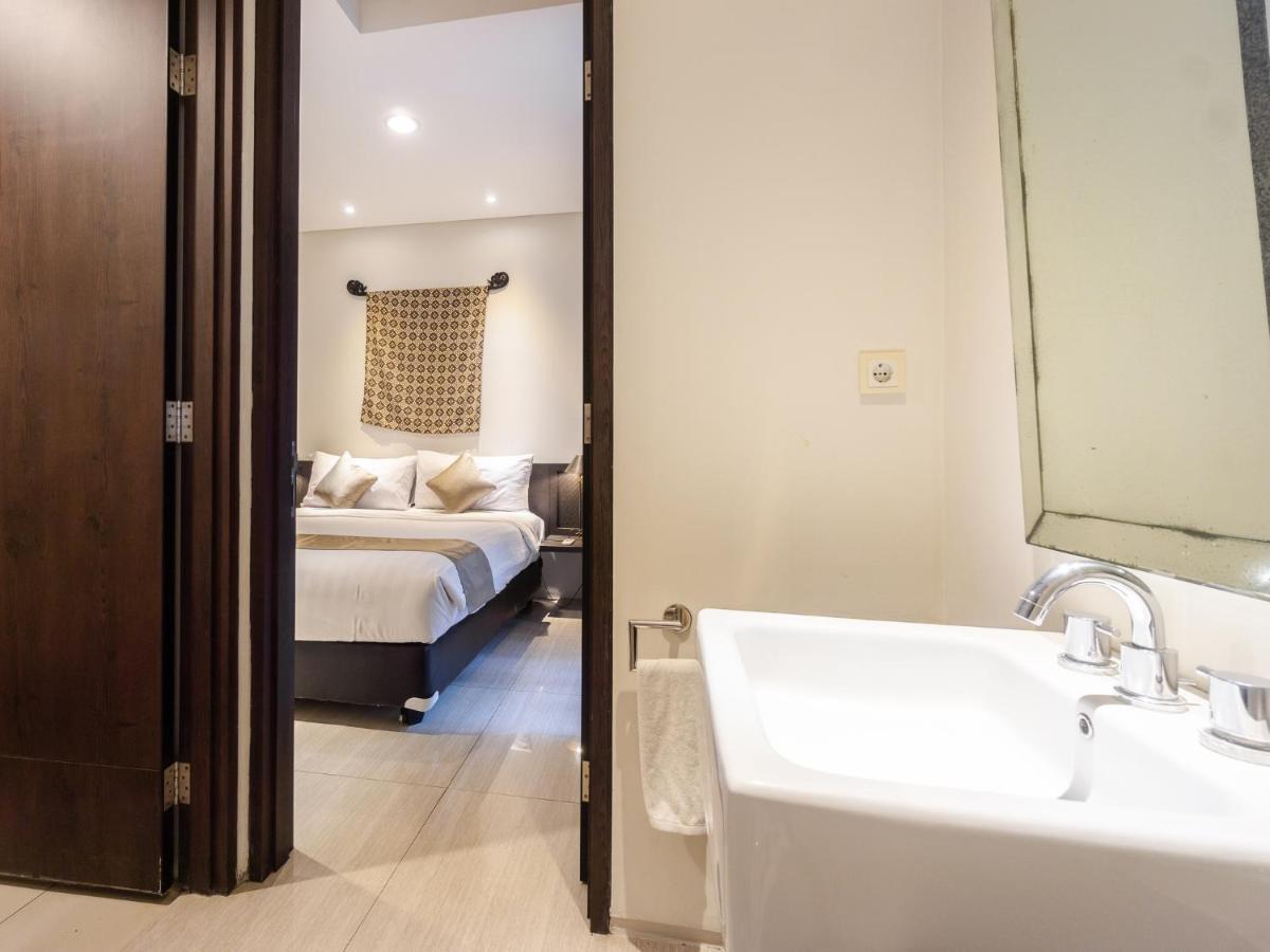 Hyarta Residence Kejayan Luaran gambar